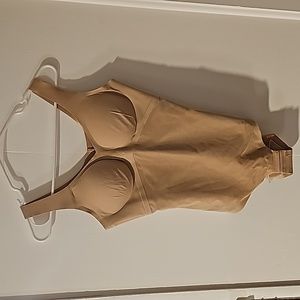 NWT Honeylove Tank Bodysuit size Medium